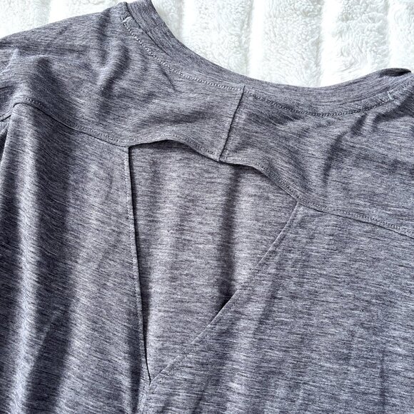 Under Armour Yoga Shirt (Blue/Gray) XS - Picture 7 of 12